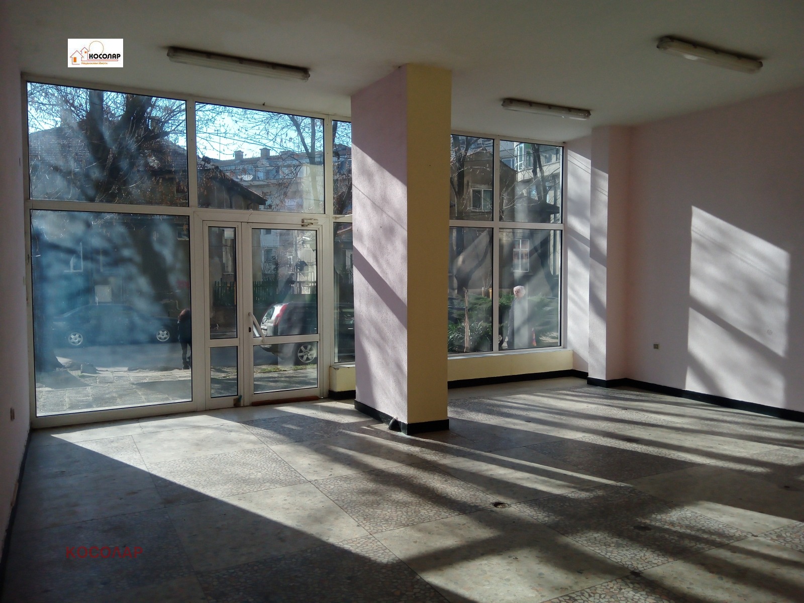 Продава МАГАЗИН, гр. Русе, Широк център, снимка 4 - Магазини - 54144493