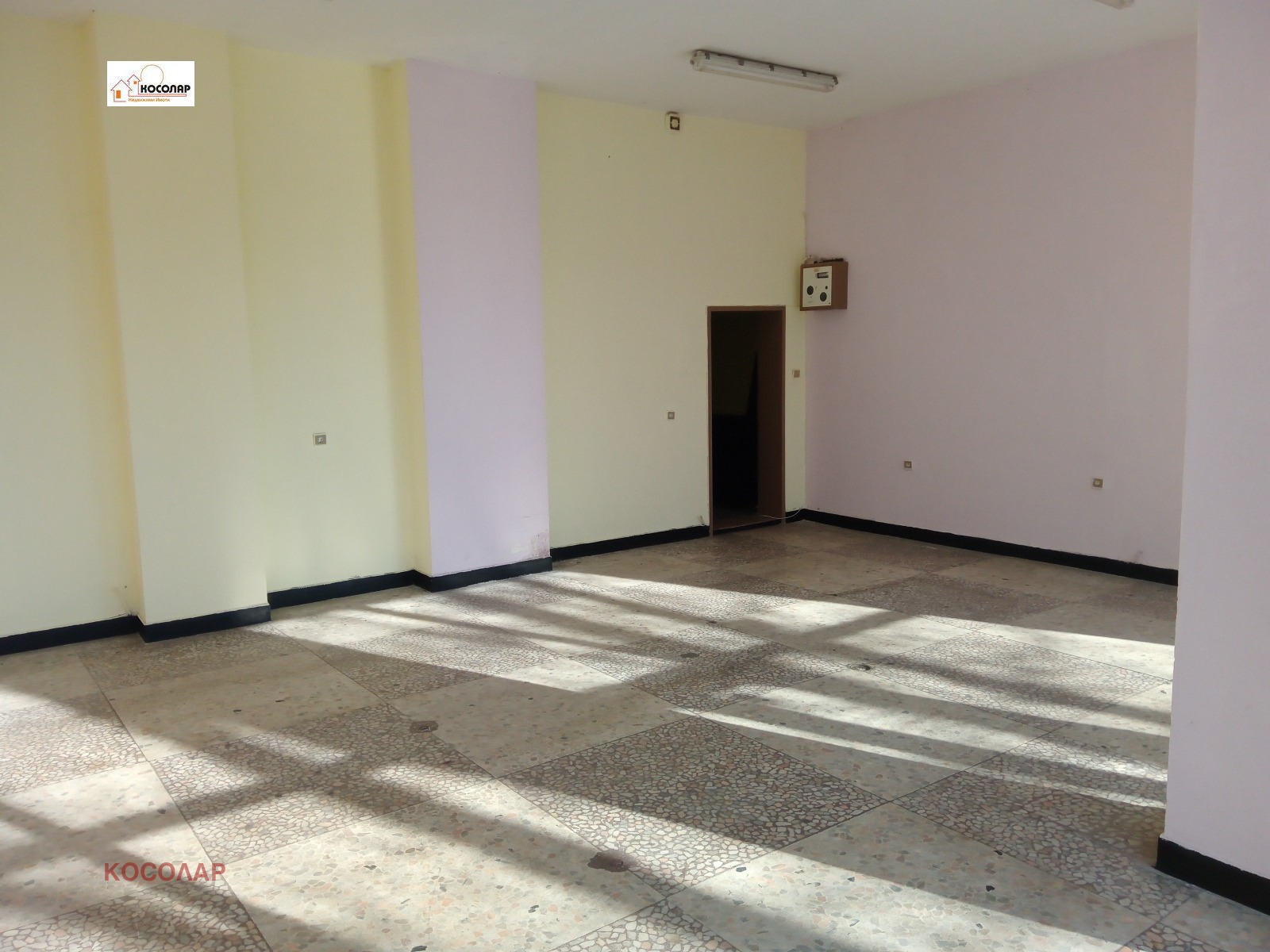 Продава МАГАЗИН, гр. Русе, Широк център, снимка 5 - Магазини - 54144493