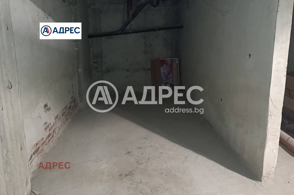 Продава ГАРАЖ, ПАРКОМЯСТО, гр. Варна, Център, снимка 3 - Гаражи и паркоместа - 55664873