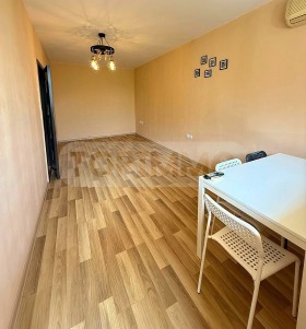 2 quartos Levski 1, Varna
