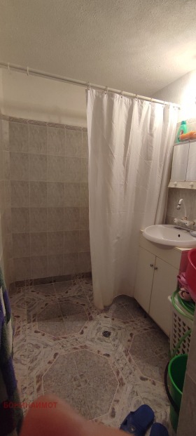 In vendita 3+ camere da letto