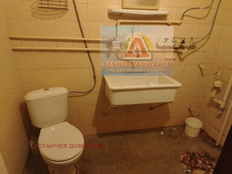 Продава  2-стаен град Шумен , Център , 68 кв.м | 52494067 - изображение [10]