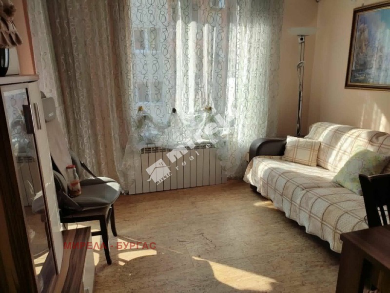 Продава  3-стаен, област Бургас, гр. Поморие •  108 000 EUR • ID 74685085 — holmes.bg - [1] 