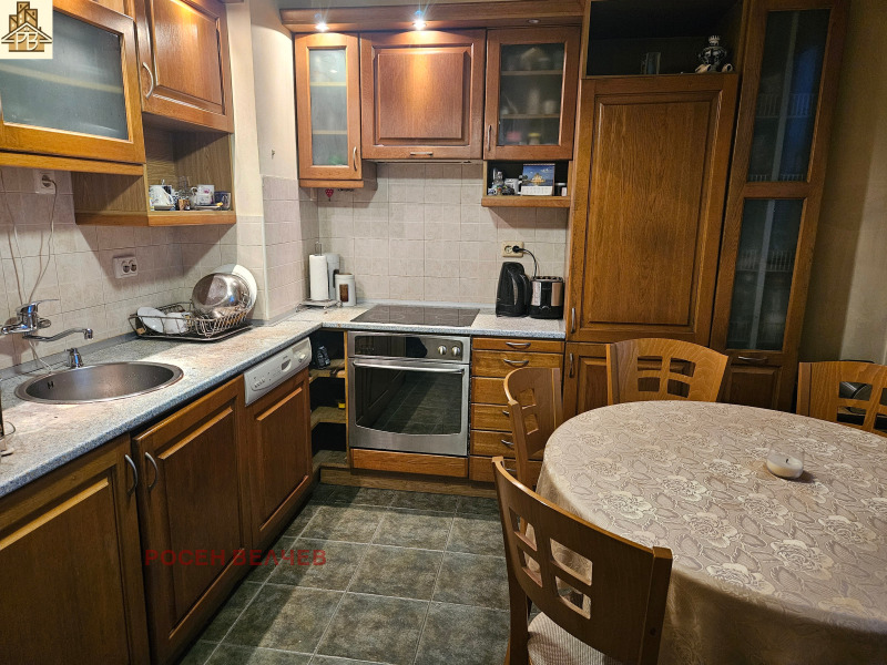 Продава  3-стаен град София , Център , 87 кв.м | 62022492 - изображение [8]