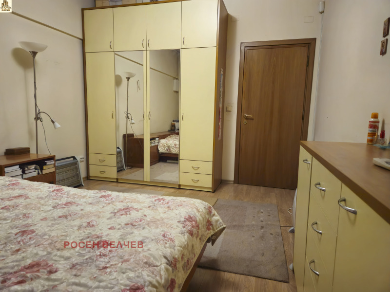 Продава  3-стаен град София , Център , 87 кв.м | 62022492 - изображение [6]