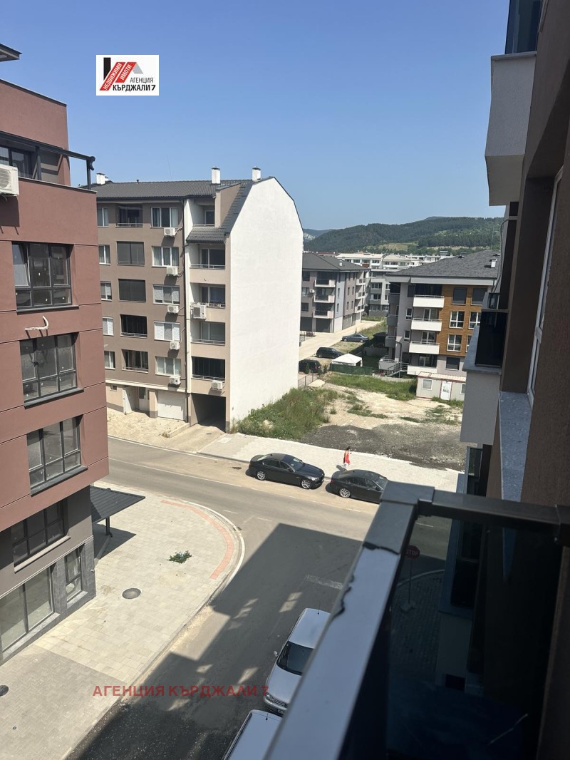 Продава 3-СТАЕН, гр. Кърджали, Възрожденци, снимка 7 - Апартаменти - 52140293