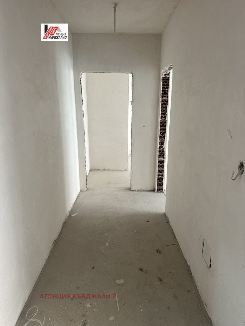 Продава 3-СТАЕН, гр. Кърджали, Възрожденци, снимка 4 - Апартаменти - 52140293