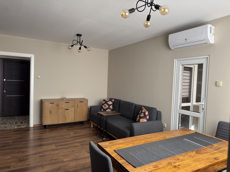 Продава 3-СТАЕН, гр. София, Център, снимка 3 - Апартаменти - 52401648