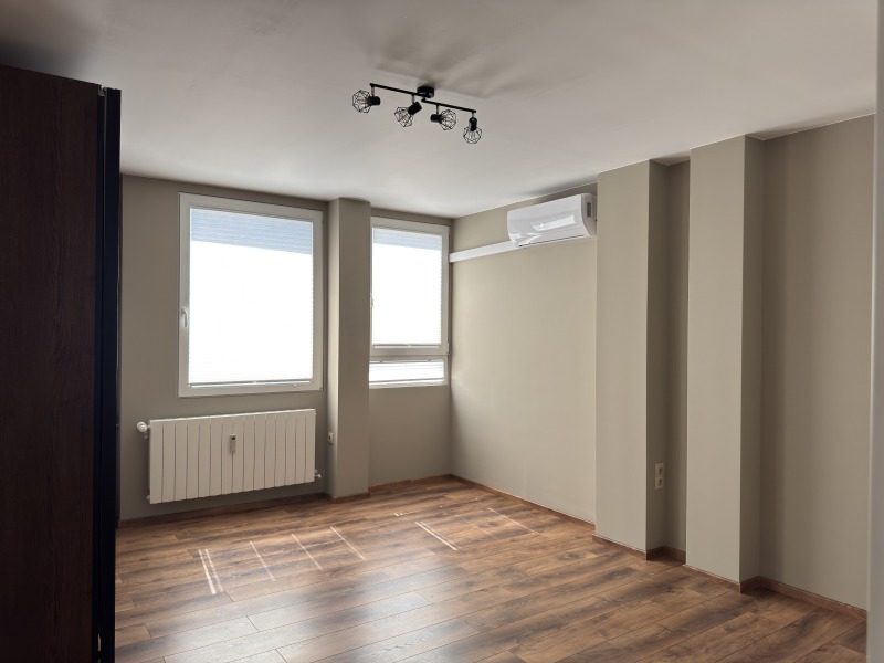 Продава 3-СТАЕН, гр. София, Център, снимка 14 - Апартаменти - 52401648