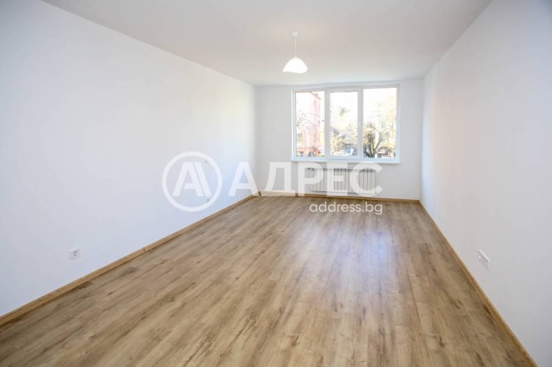 Продава МНОГОСТАЕН, гр. София, Център, снимка 3 - Апартаменти - 52688403