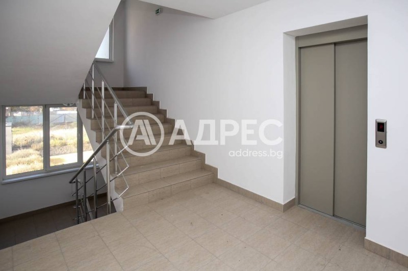 Продава МНОГОСТАЕН, гр. София, Център, снимка 16 - Апартаменти - 52688403