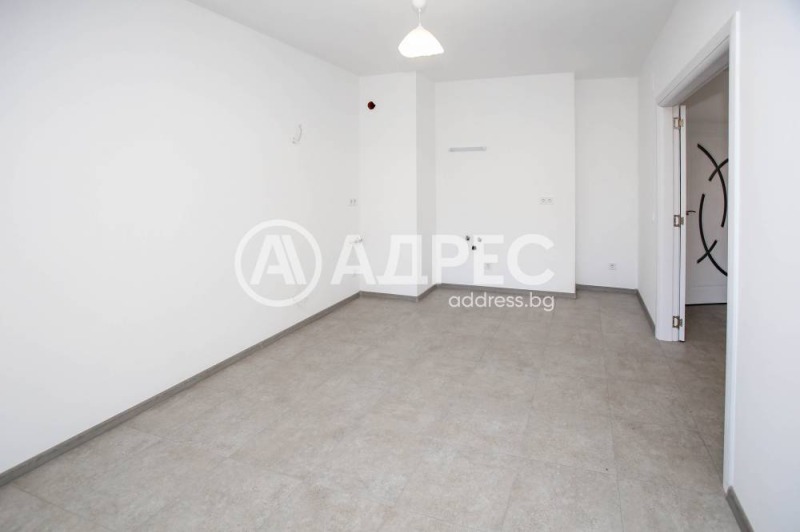 Продава МНОГОСТАЕН, гр. София, Център, снимка 10 - Апартаменти - 52688403