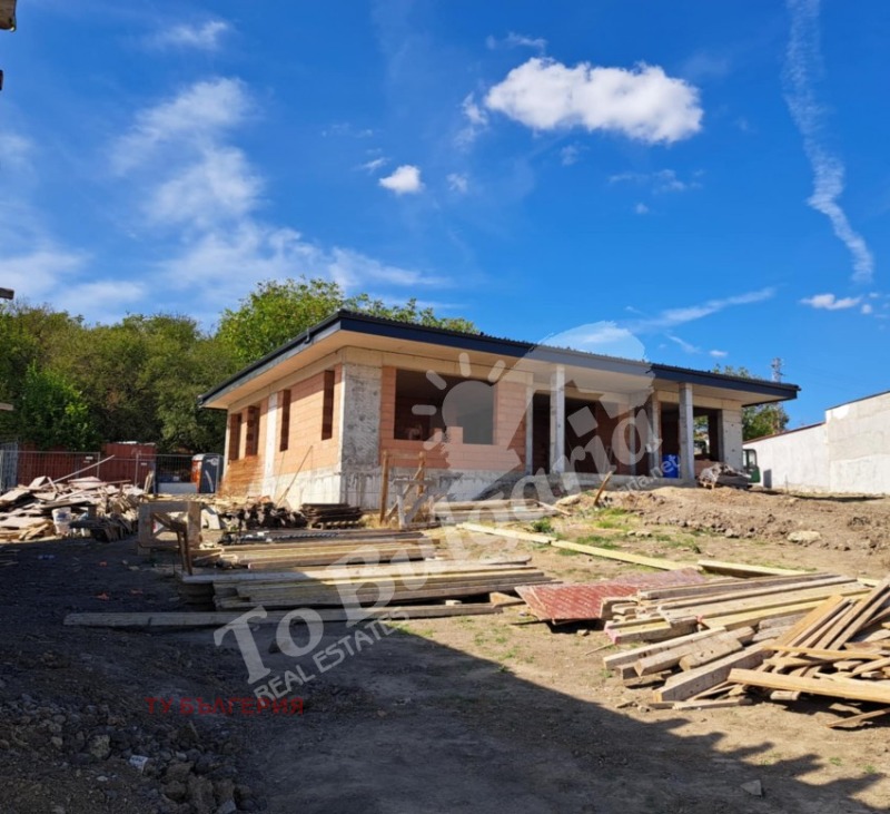 De vânzare  Casa regiunea Veliko Tarnovo , Momin sbor , 179 mp | 79582203