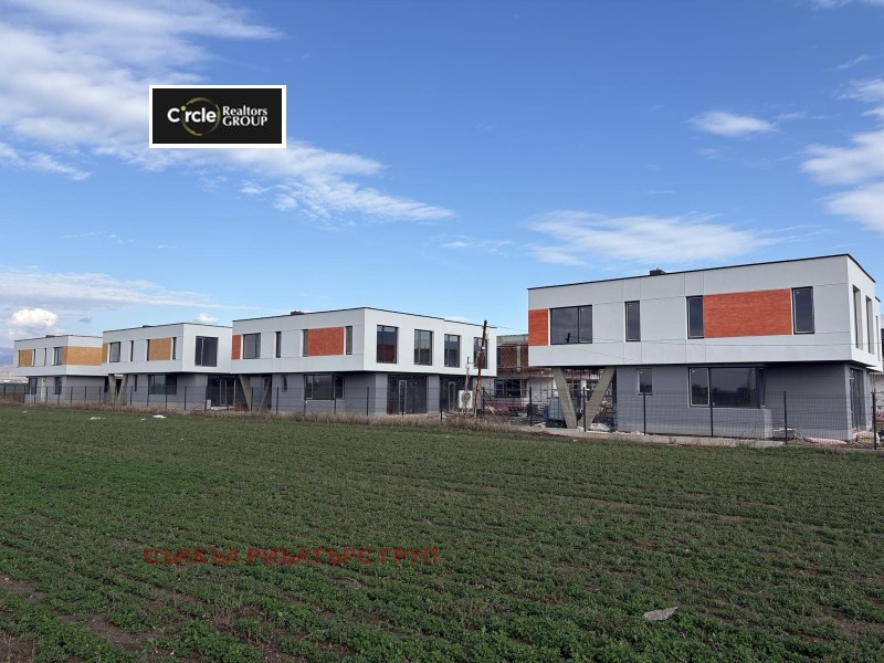 Продава КЪЩА, гр. Елин Пелин, област София област, снимка 2 - Къщи - 53242067