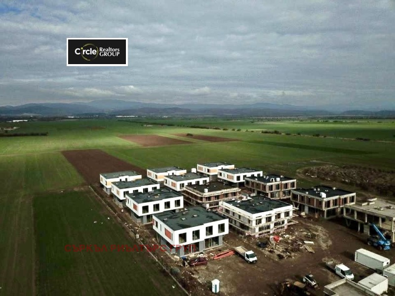 Продава КЪЩА, гр. Елин Пелин, област София област