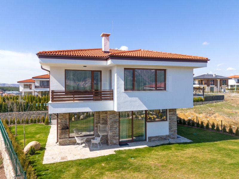 Продава КЪЩА, с. Кладница, област Перник, снимка 6 - Къщи - 53133850