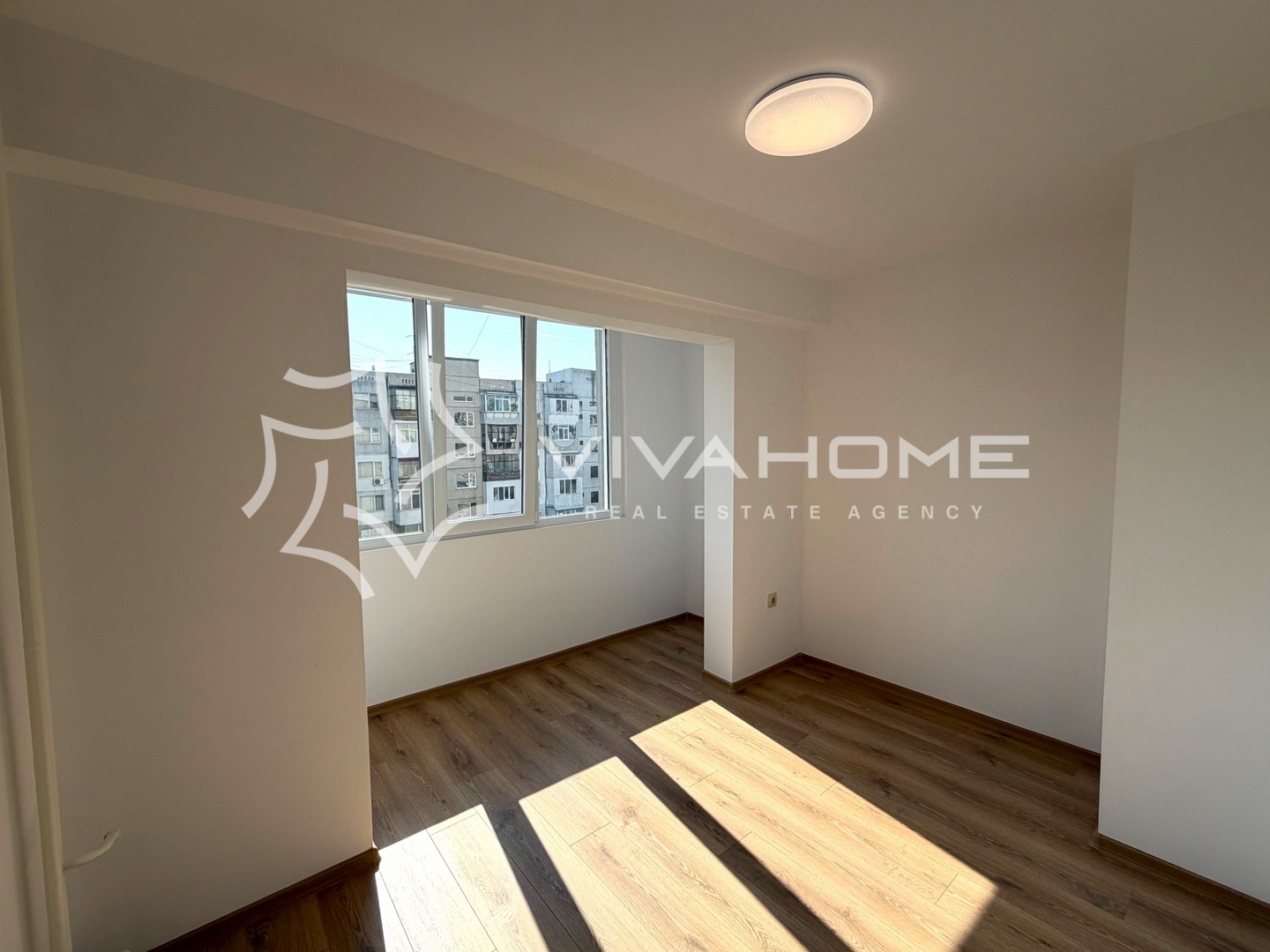 Продава 3-СТАЕН, гр. Варна, Младост 1, снимка 7 - Апартаменти - 53709156