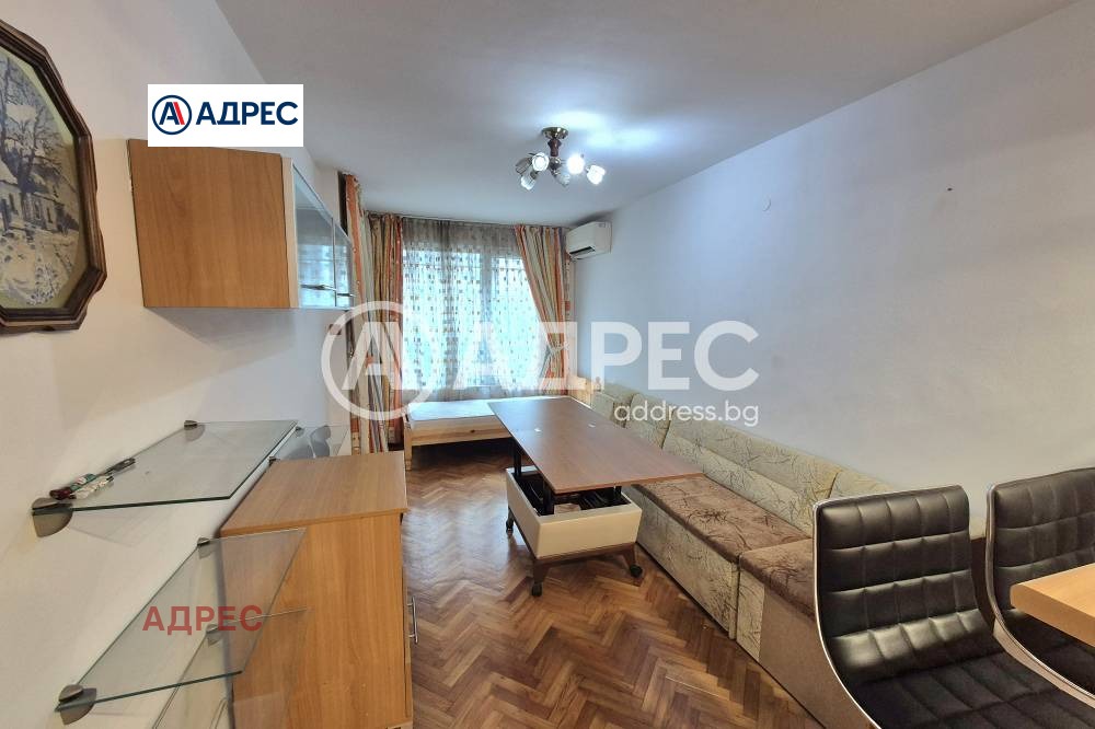 Продава 3-СТАЕН, гр. Варна, Лятно кино Тракия