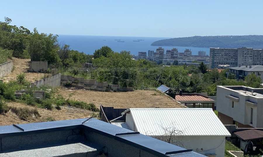 Продава 4-СТАЕН, гр. Варна, Левски 1
