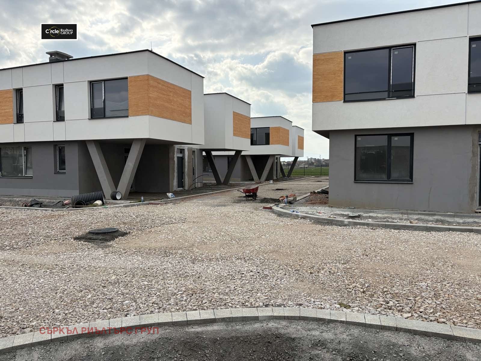 Продава КЪЩА, гр. Елин Пелин, област София област, снимка 10 - Къщи - 54041484