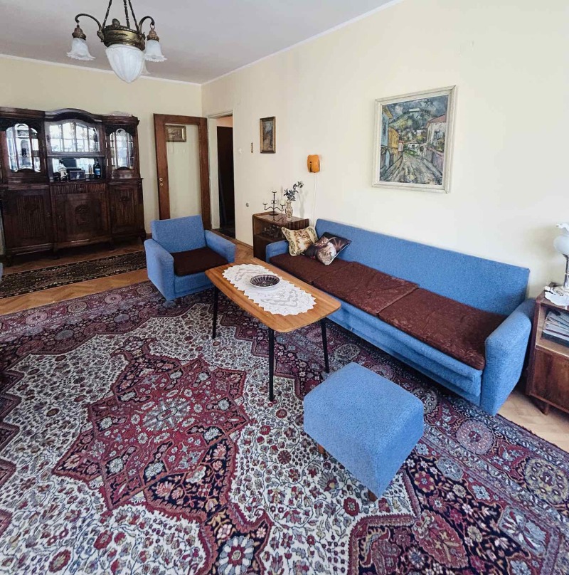 Продава 3-СТАЕН, гр. София, Център, снимка 4 - Апартаменти - 53230030