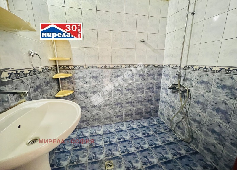 Продава 4-СТАЕН, гр. София, Борово, снимка 13 - Апартаменти - 52229559