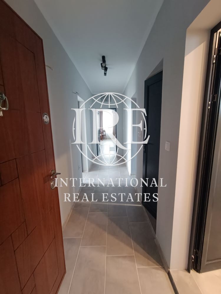 Продава ЕТАЖ ОТ КЪЩА, гр. Варна, Виница, снимка 8 - Етаж от къща - 52390692