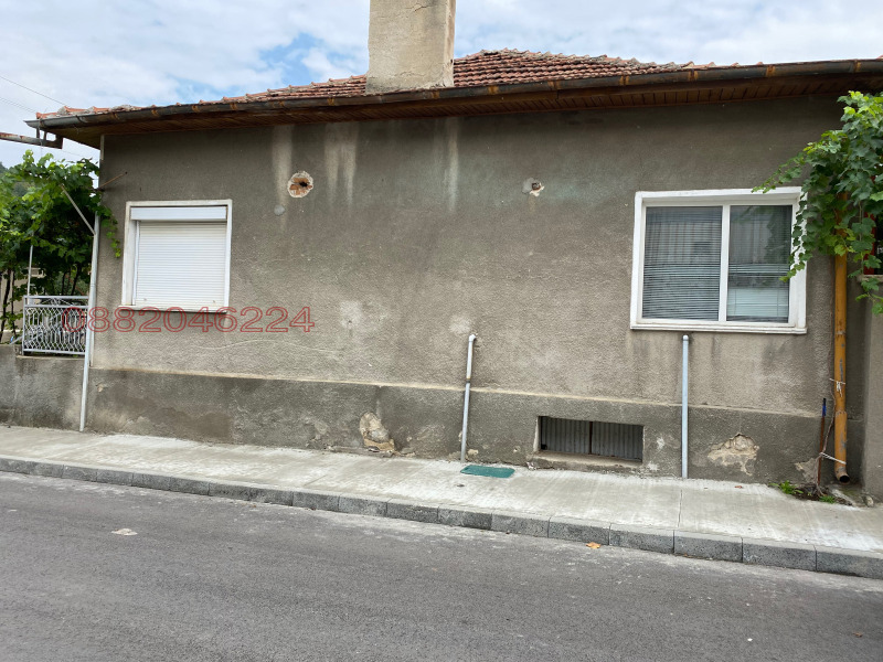 Продава КЪЩА, с. Момина клисура, област Пазарджик