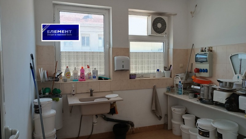 Na sprzedaż  Dom region Płowdiw , Sadowo , 920 mkw | 85208136 - obraz [15]