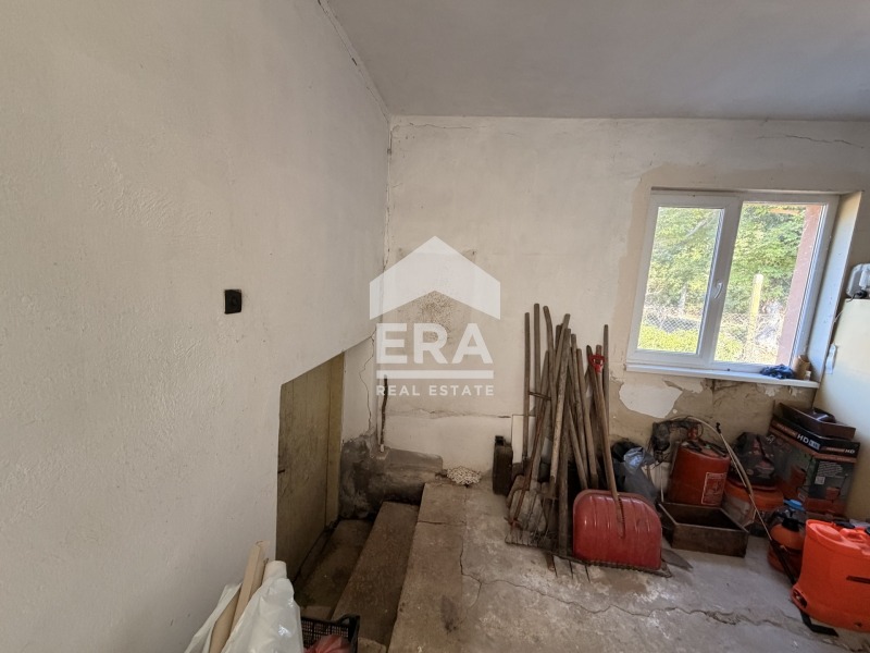 Продава КЪЩА, с. Млада гвардия, област Варна, снимка 12 - Къщи - 55740649
