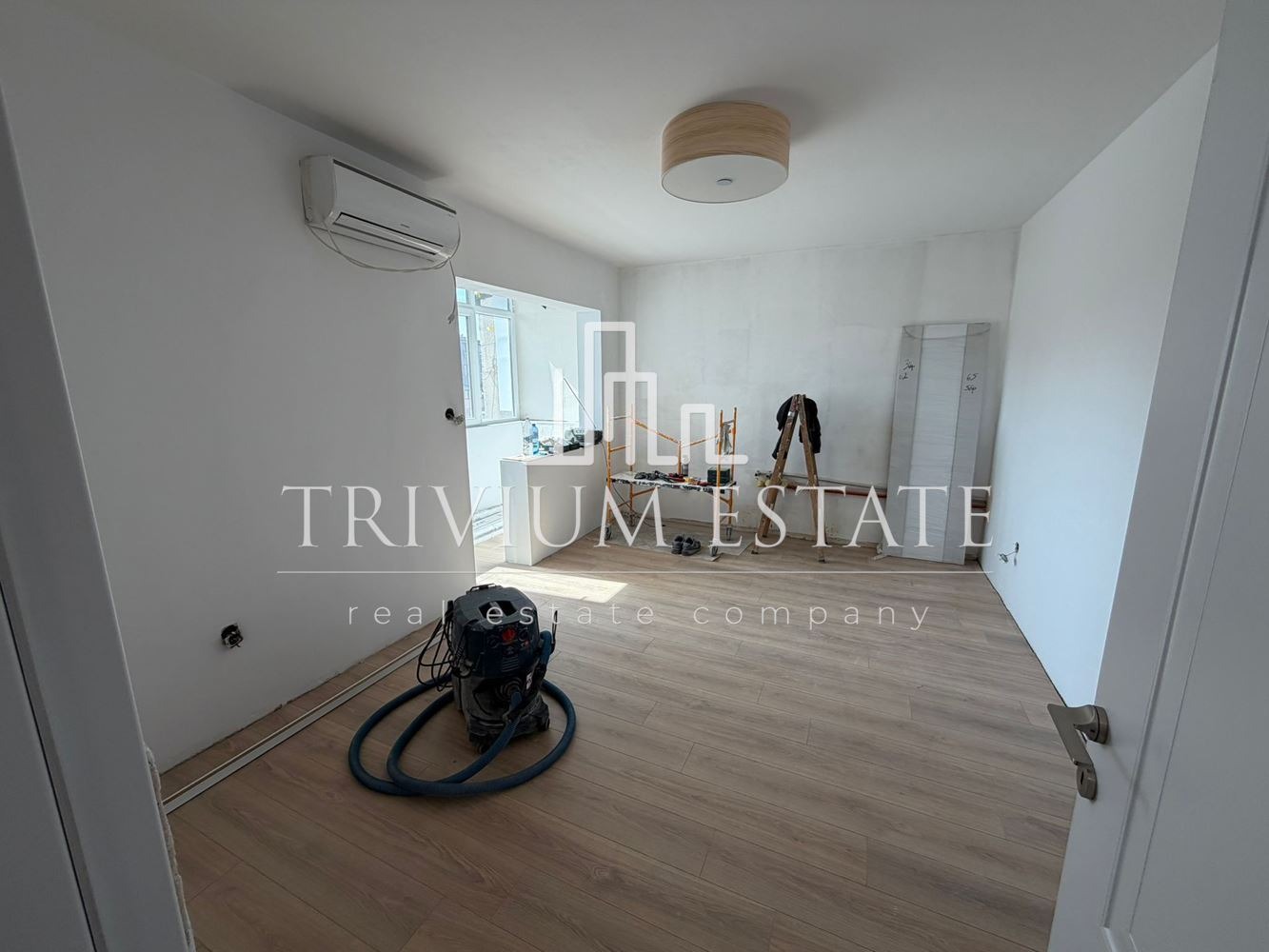 Продава 3-СТАЕН, гр. Пловдив, Кючук Париж