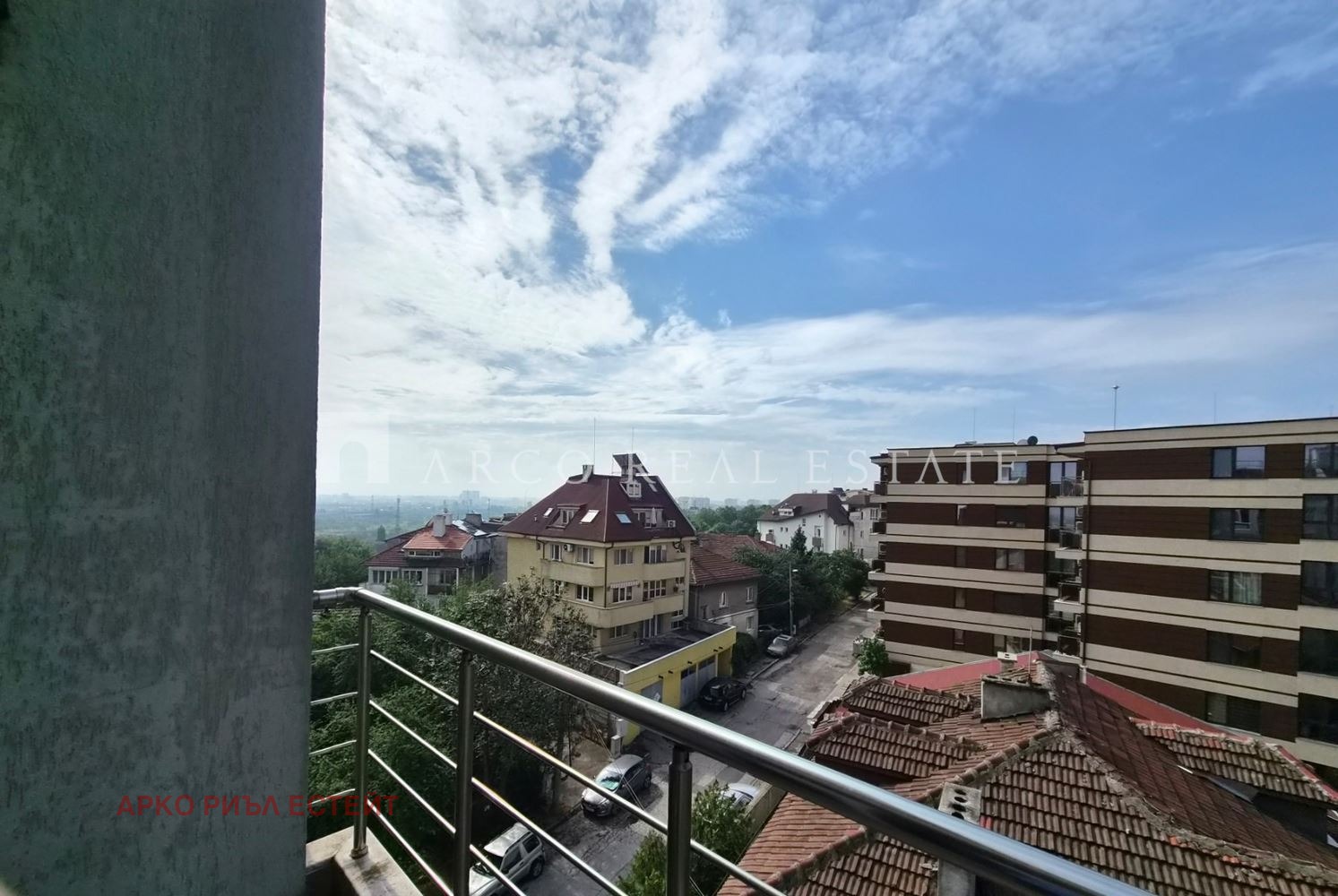 Продава 4-СТАЕН, гр. София, Редута