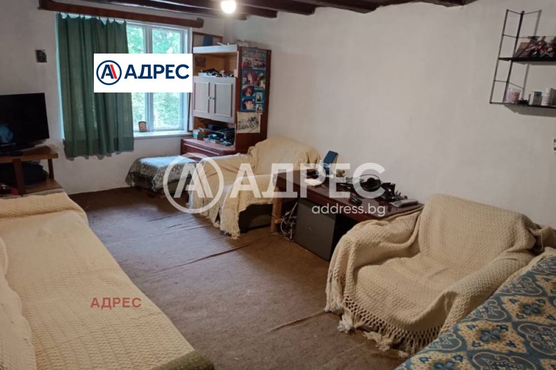 Продава КЪЩА в град Разград, Житница - 140 кв.м / 82 000 € » 160 378.06 лв., АДРЕС