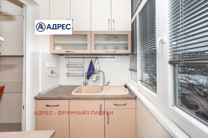 Продава 3-СТАЕН, гр. Плевен, Сторгозия, снимка 2 - Апартаменти - 53537735