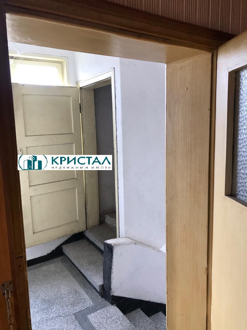 Продава КЪЩА, гр. Хисаря, област Пловдив, снимка 9 - Къщи - 47442997