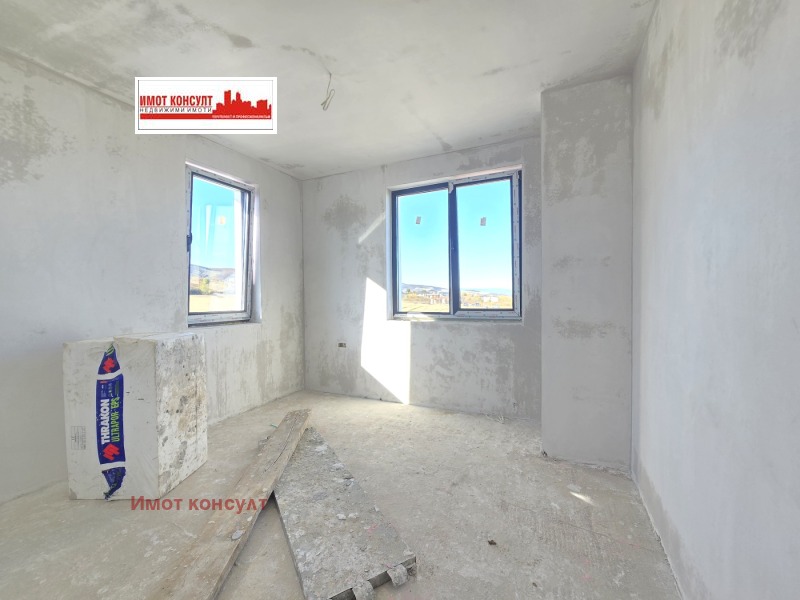 Продава КЪЩА, с. Марково, област Пловдив, снимка 7 - Къщи - 52400837