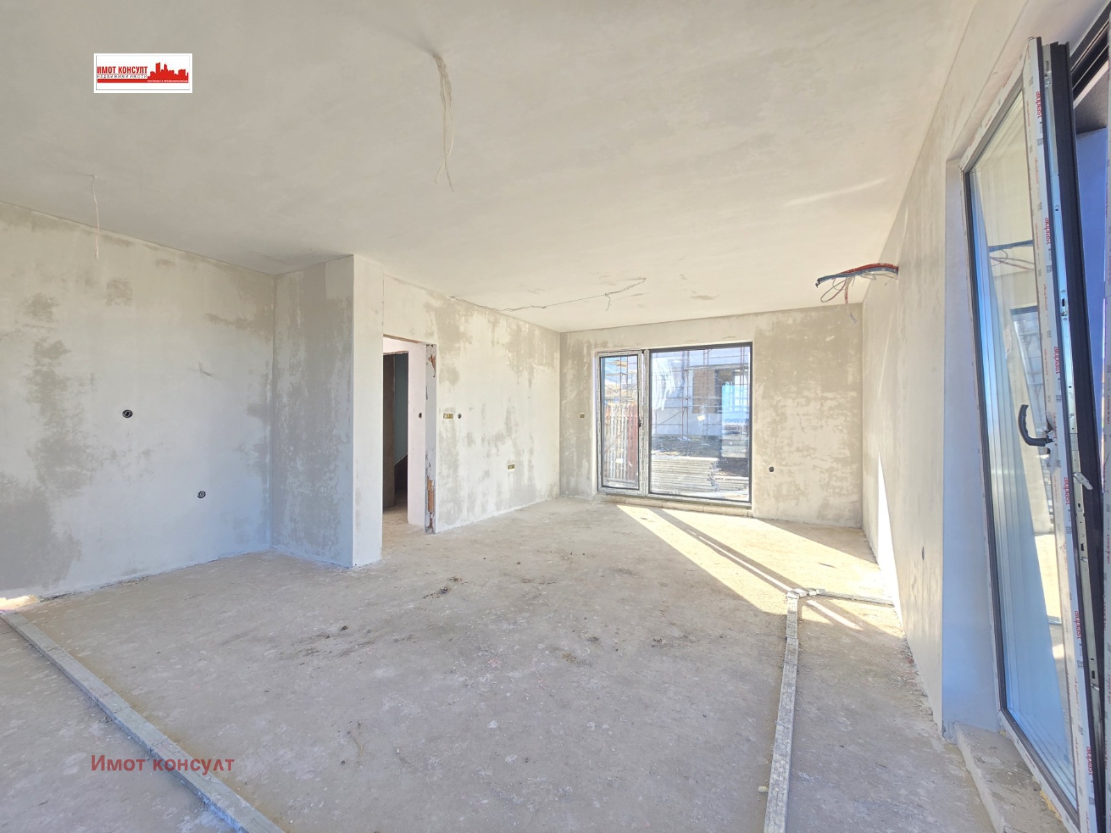 Продава КЪЩА, с. Марково, област Пловдив, снимка 2 - Къщи - 52400837