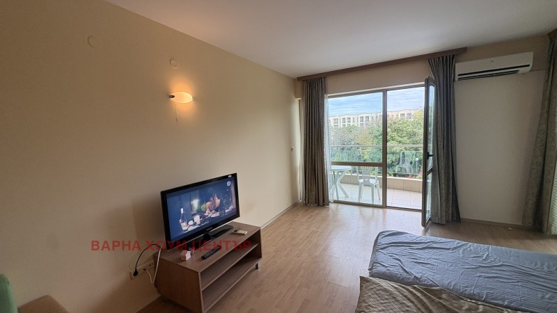 На продаж  1 спальня Варна , к.к. Златни пясъци , 95 кв.м | 63818111 - зображення [4]