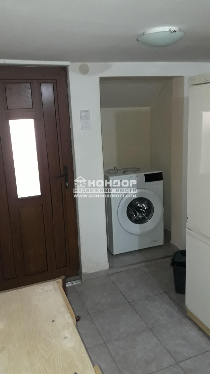 Продава 2-СТАЕН, гр. Пловдив, Кючук Париж, снимка 3 - Апартаменти - 54624218