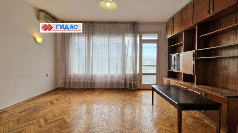 Продава 3-СТАЕН, гр. Пловдив, Кючук Париж