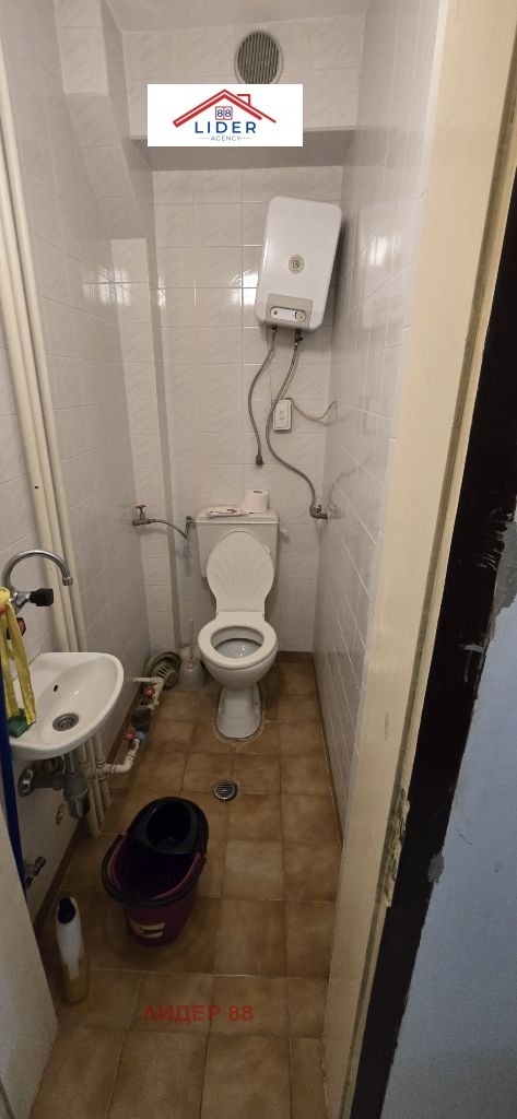 Продава 4-СТАЕН, гр. Плевен, 9-ти квартал, снимка 15 - Апартаменти - 53733818