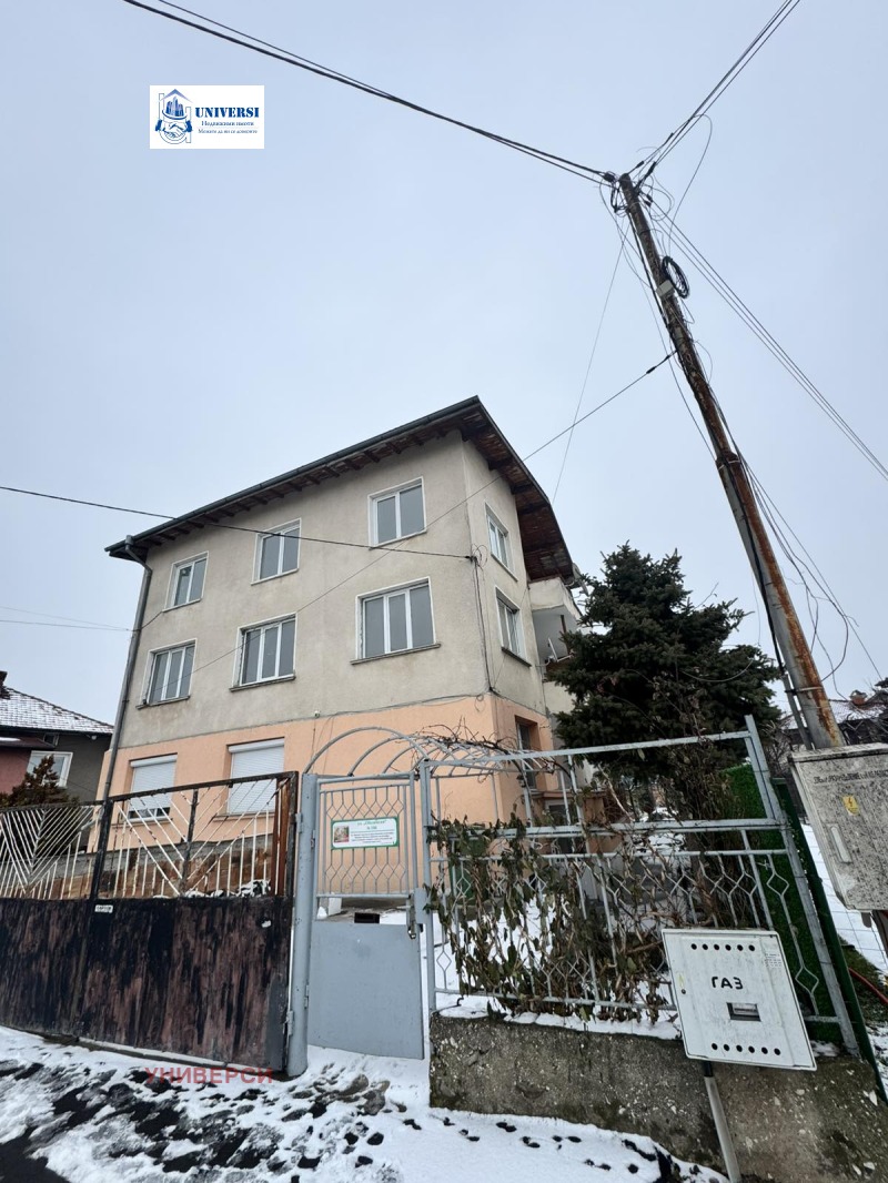 Продава КЪЩА, гр. Костинброд, област София област