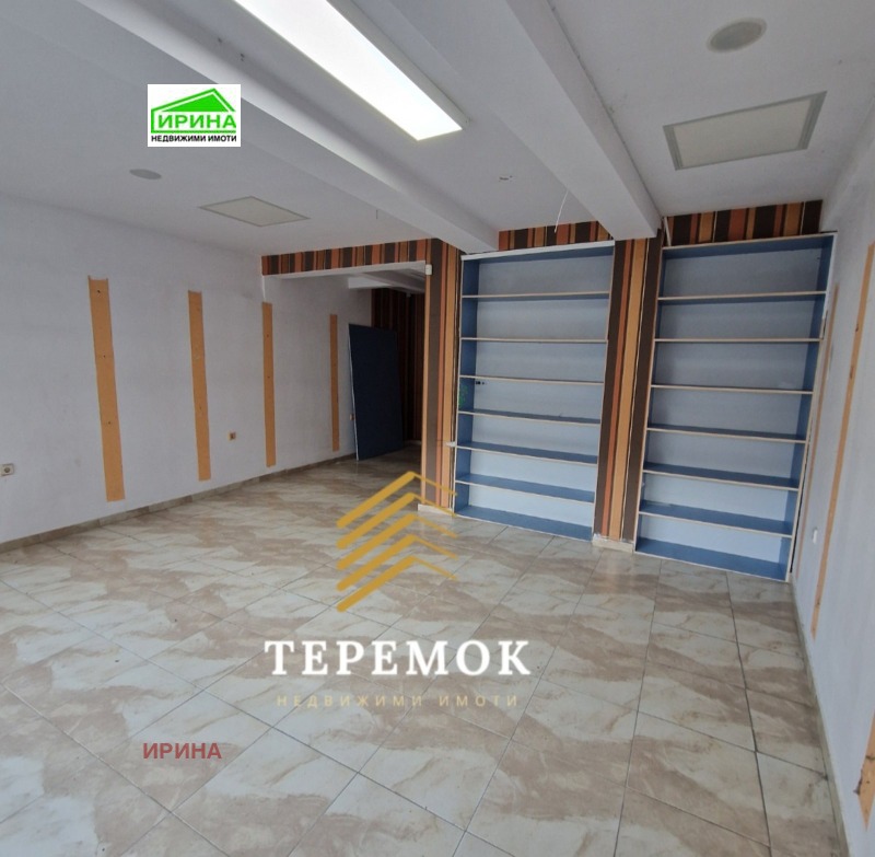 Продава  Магазин град Шумен , Център , 62 кв.м | 11372592 - изображение [2]