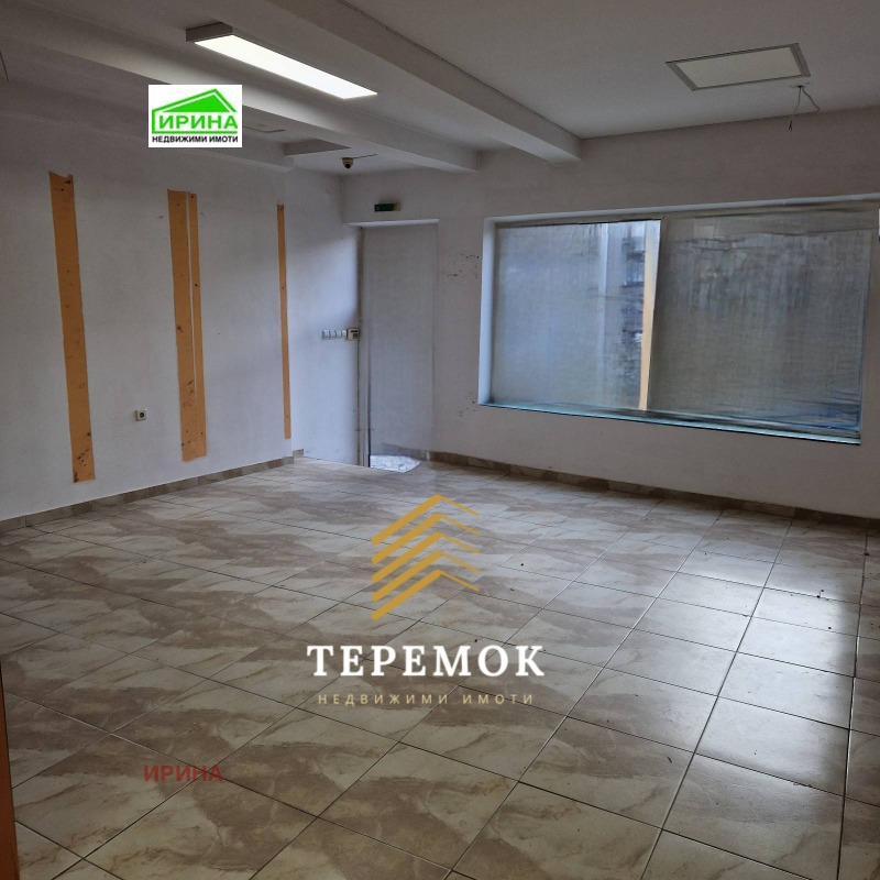 Продава  Магазин град Шумен , Център , 62 кв.м | 11372592