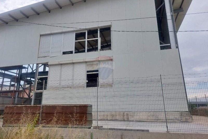 Na prodej  Průmyslová budova oblast Plovdiv , Kuklen , 200 m2 | 72845522 - obraz [3]