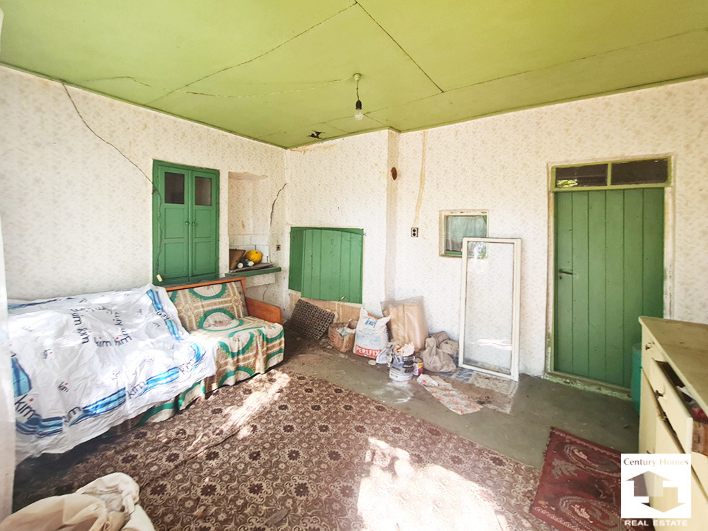 Продава КЪЩА, с. Горна Липница, област Велико Търново, снимка 2 - Къщи - 51844721