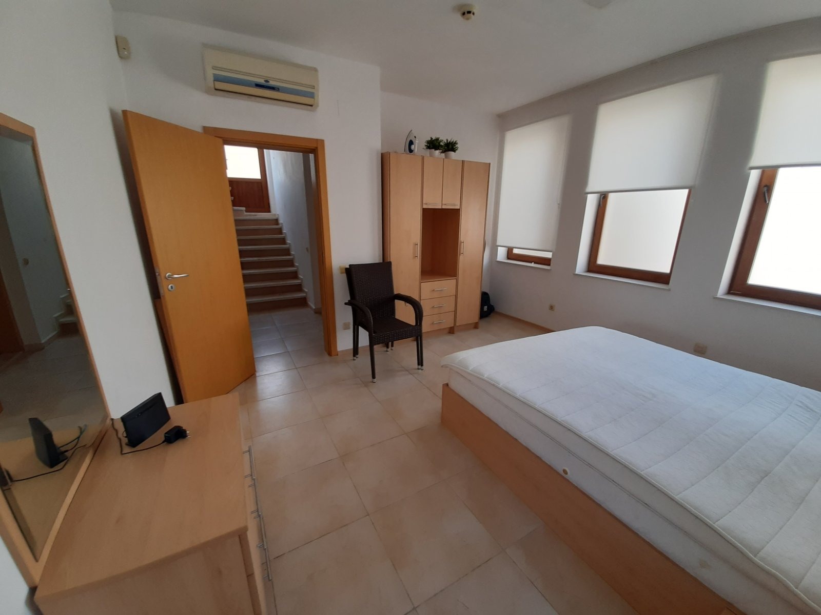 Продава КЪЩА, гр. Бяла, област Варна, снимка 6 - Къщи - 53602809