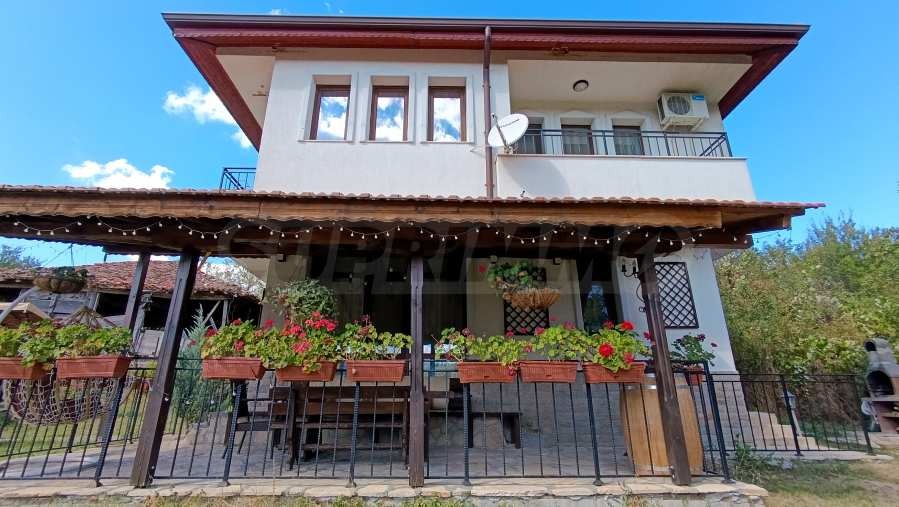 Продава КЪЩА, гр. Елена, област Велико Търново, снимка 14 - Къщи - 56173196