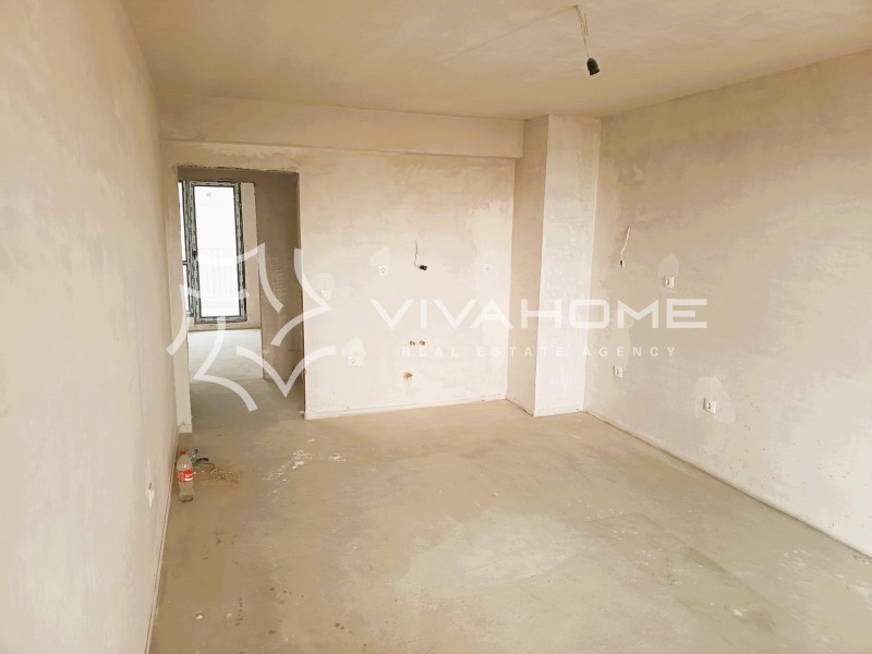 Продава 3-СТАЕН в град Варна, Бриз - 97 кв.м / 233 000 € » 455 708.39 лв., ВИВАХОУМ