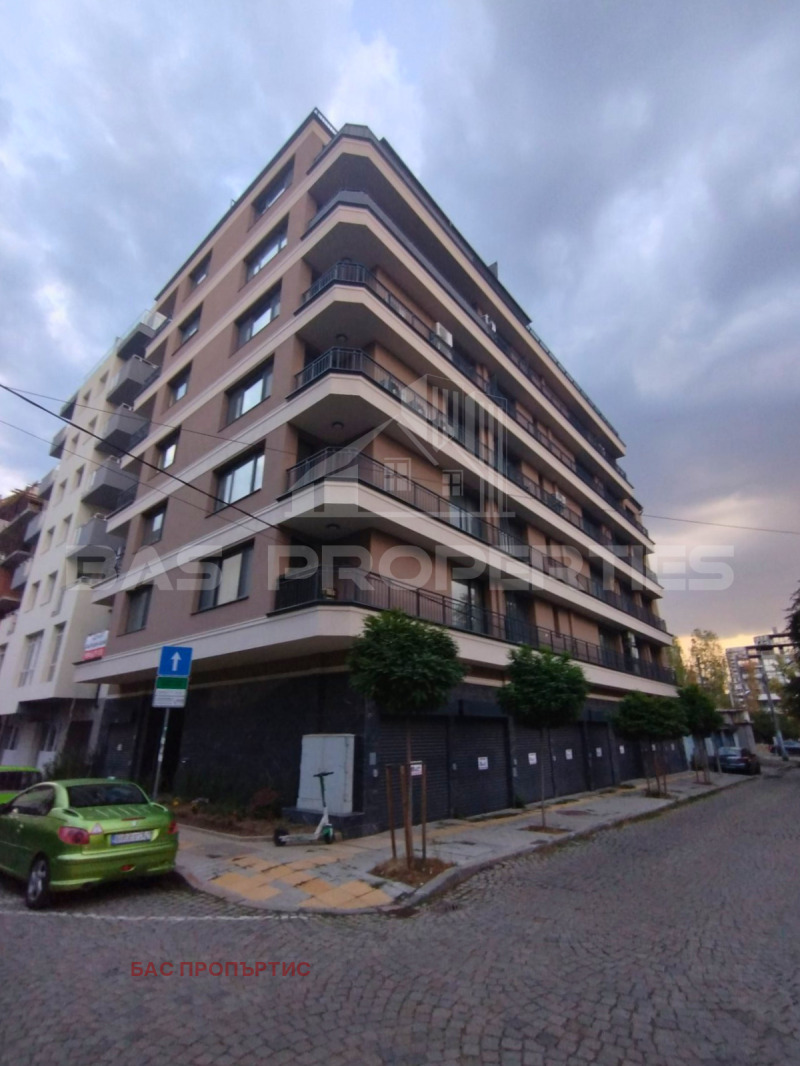 En venta  1 dormitorio Sofia , Tsentar , 70 metros cuadrados | 70333839 - imagen [3]